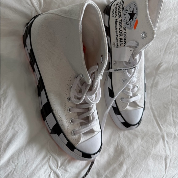 OFF-WHITE x Converse High-Top Sneakers - Men’s 7 / Womens 9 - Picture 3 of 11